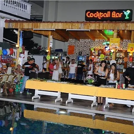 Club Ceylan Hotell