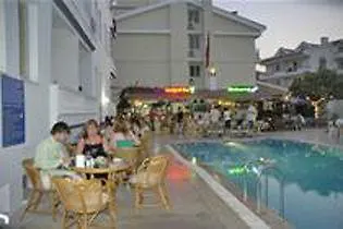Club Ceylan מלון 3*