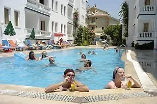 Hotell Club Ceylan 3*