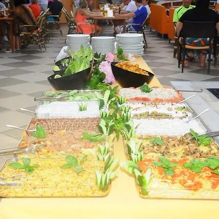 Hotel Club Ceylan 3*