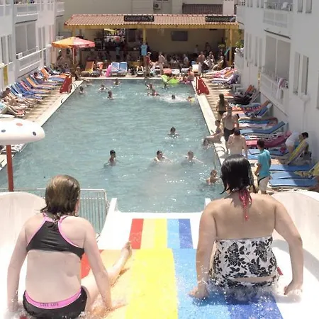 Club Ceylan Hotel 3*